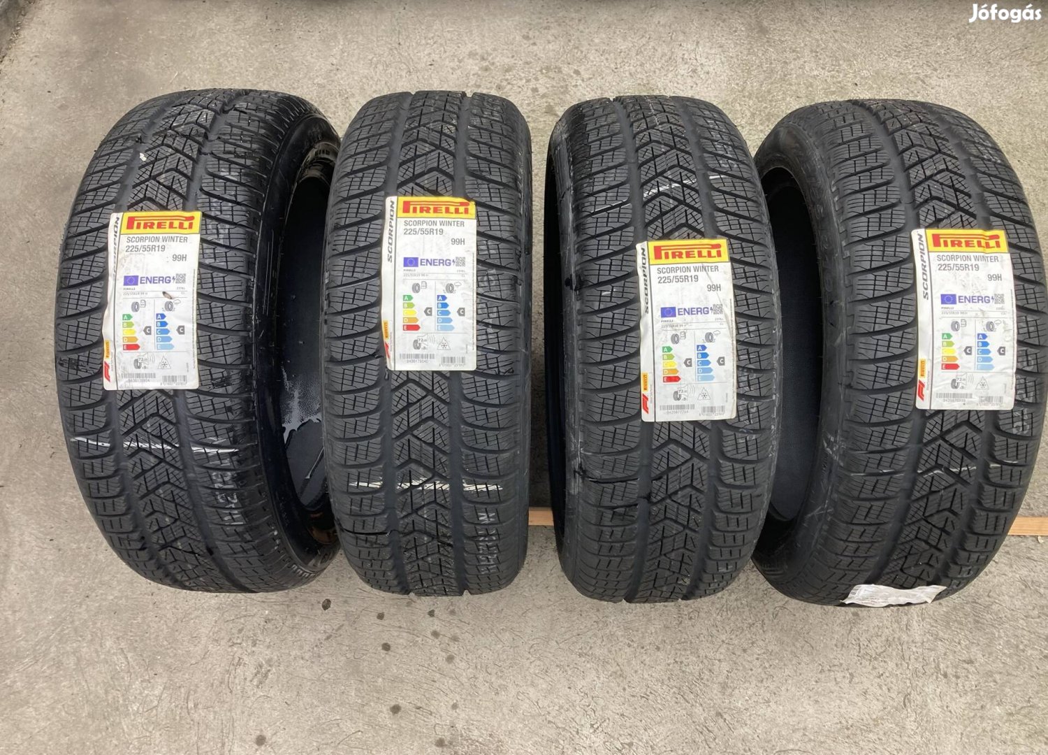 Pirelli Scorpion Winter 225 55 R19