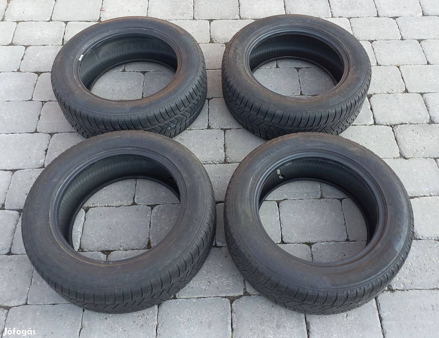 Pirelli Scorpion Winter 23560 R18 téli gumi garnitúra