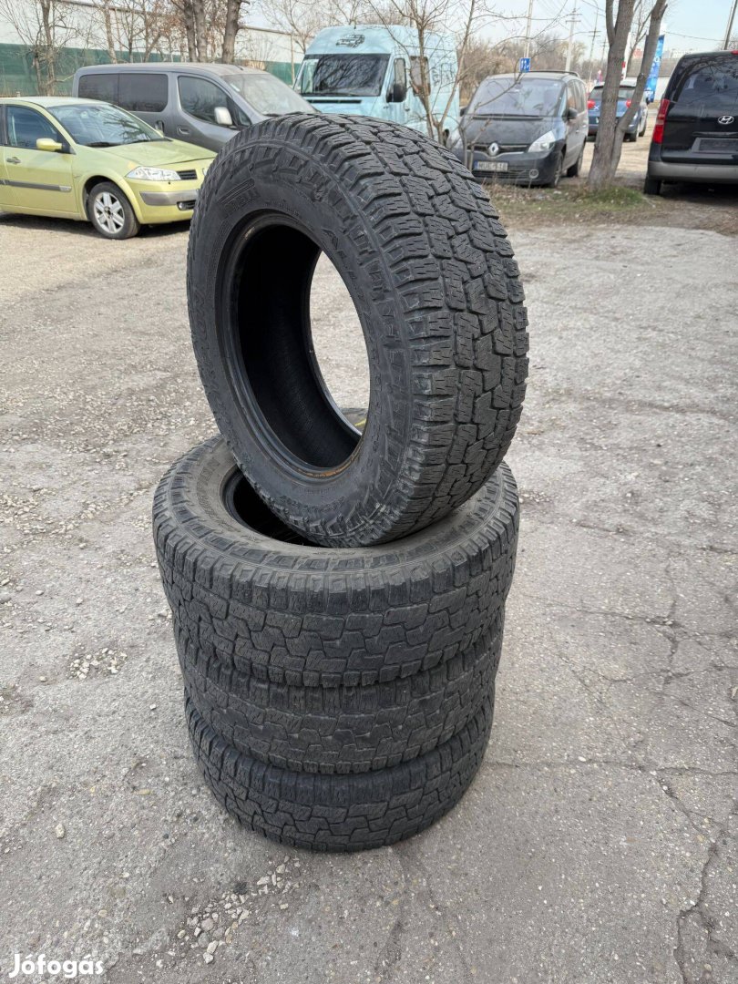 Pirelli Scorpion gumiabroncs