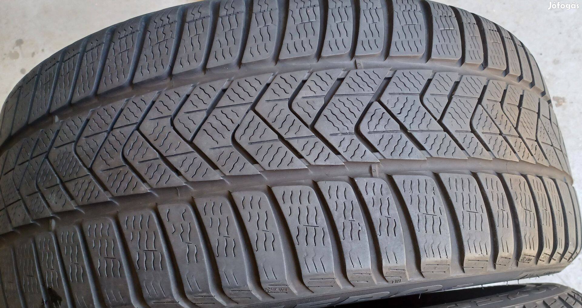 Pirelli Sottozero3 Winter MO 245/40 R18 téli gumik 2db