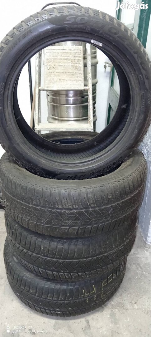 Pirelli Sottozero3 téli gumi 245/45 R18 4db