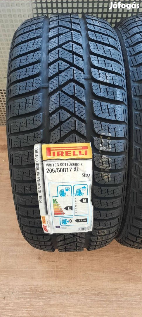 Pirelli Sottozero 205/50 R17