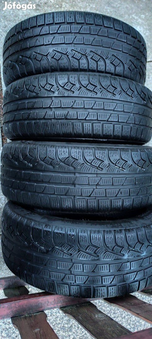 Pirelli Sottozero 205/55r16 téli gumi garnitúra