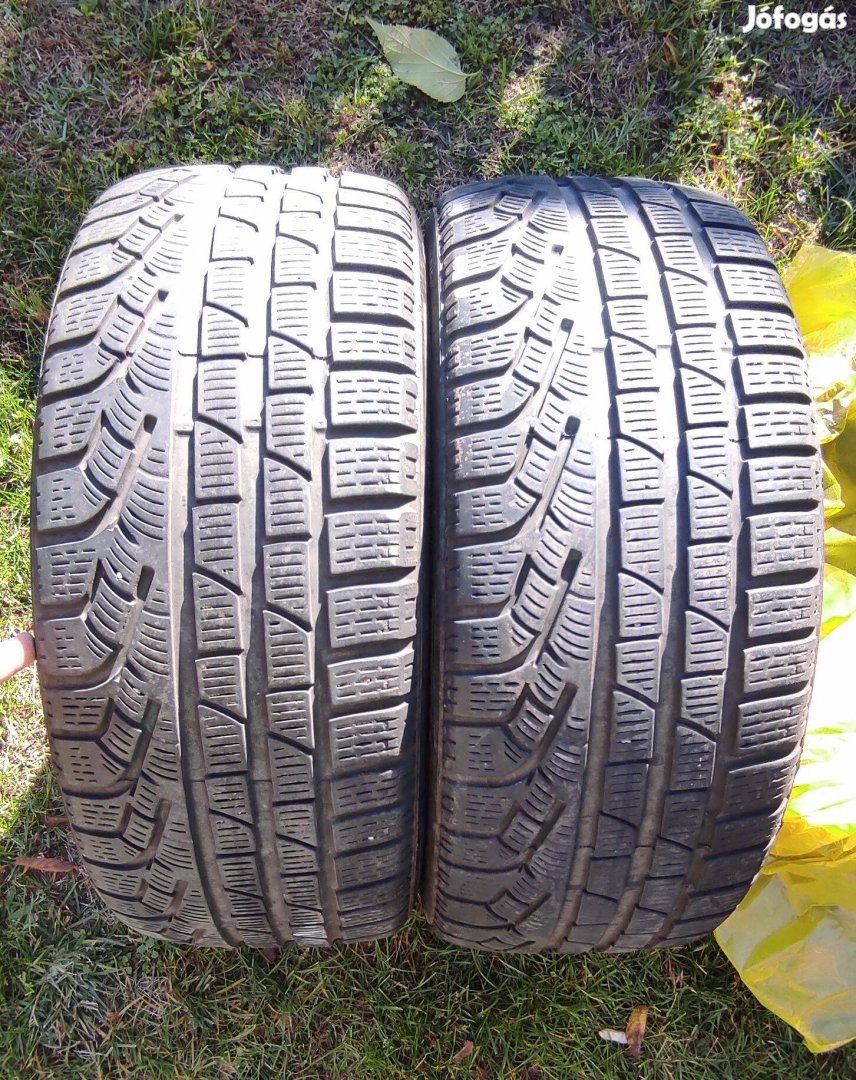 Pirelli Sottozero 225/40 R18