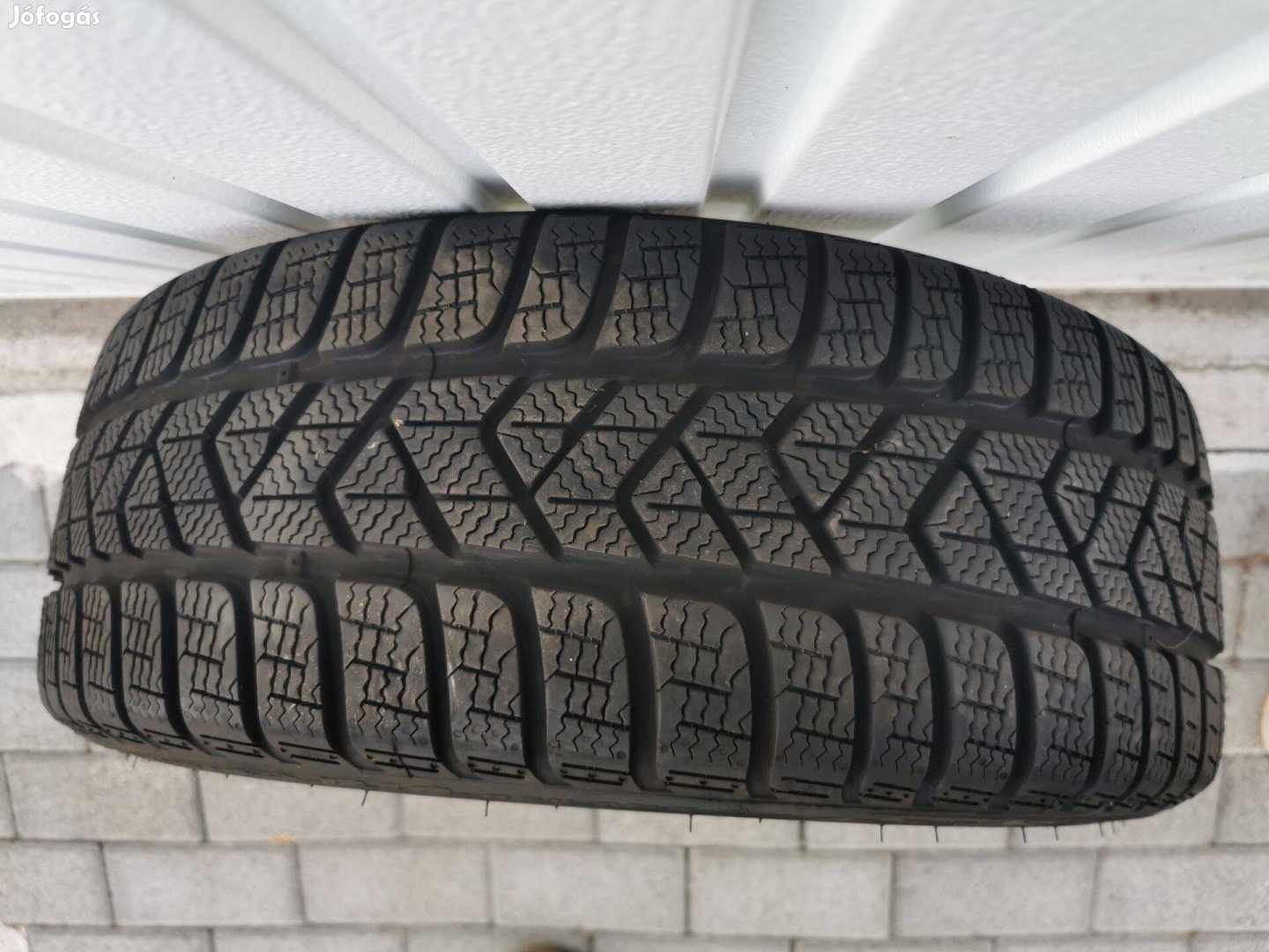 Pirelli Sottozero 3 205/40 R18 86V téli gumi