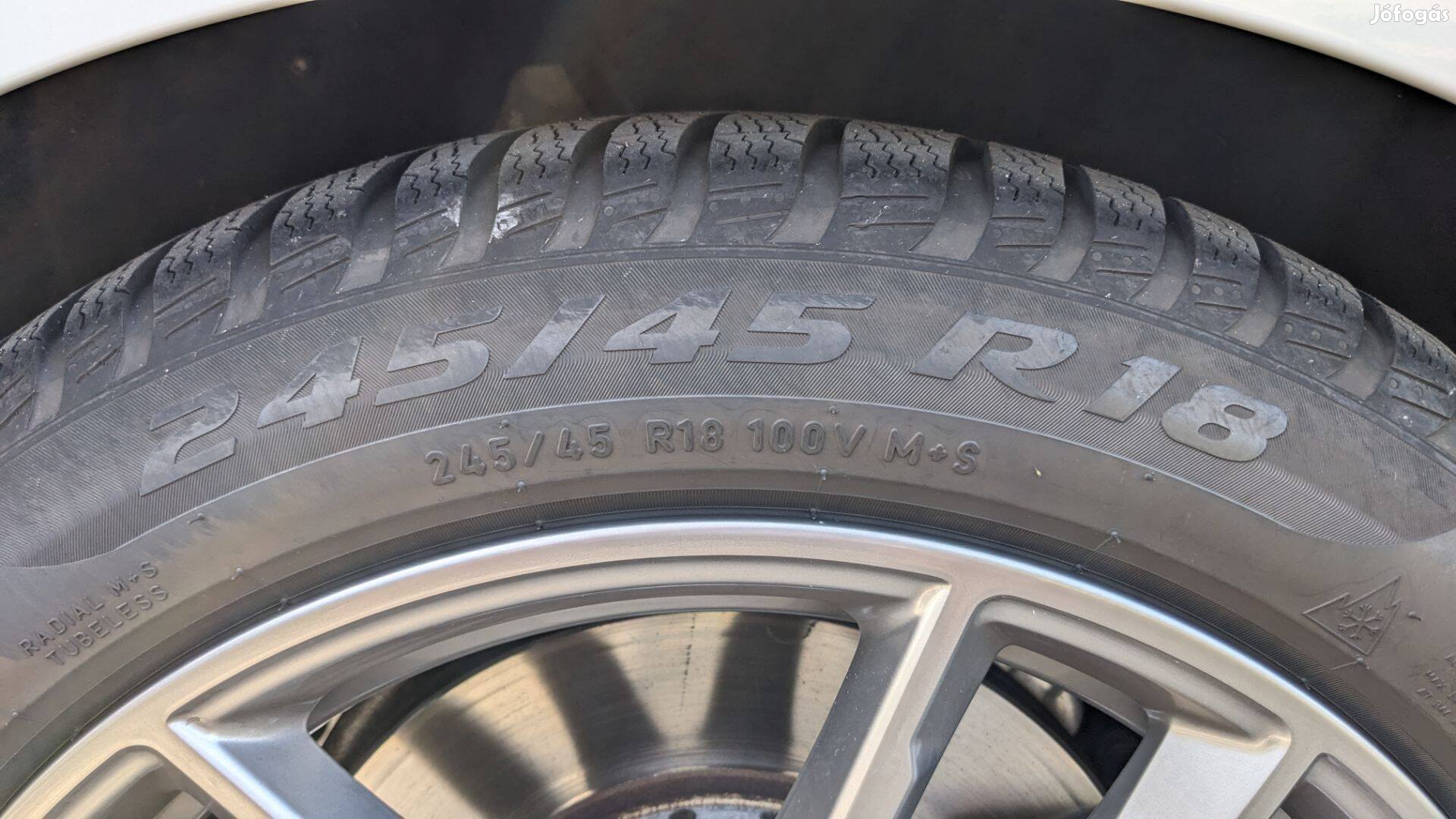 Pirelli Sottozero 3 245/45 R18