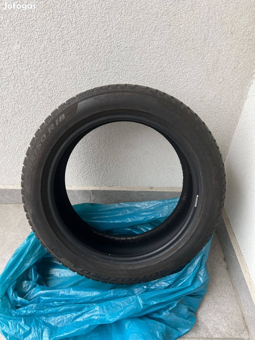 Pirelli Sottozero 3 Run Flat 225/50 R18 Téli Defekttűrő Abroncs 5mm