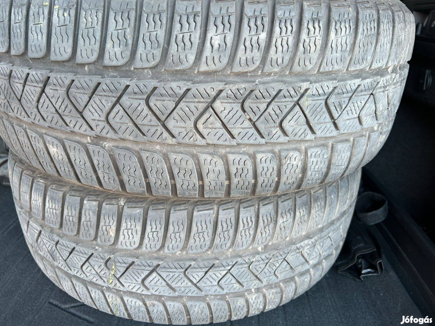 Pirelli Sottozero 3 Seal Defekttűrő 215/55 R 17 téli gumi