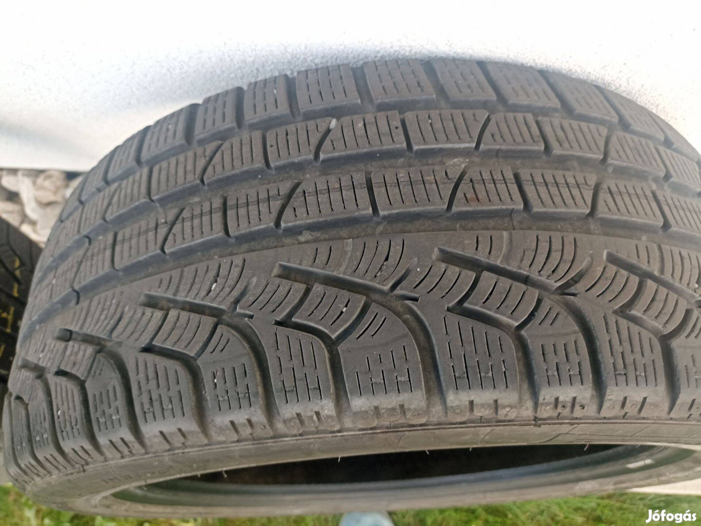 Pirelli Sottozero használt téli gumi 225/45/R17