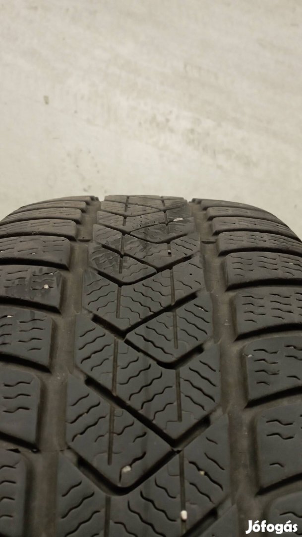 Pirelli Sottozero téli 225/45R17