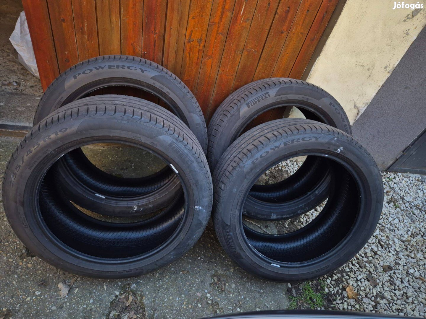Pirelli nyári gumik
