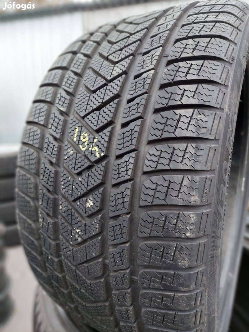 Pirelli téli 2 széles R21 275/40 315/35