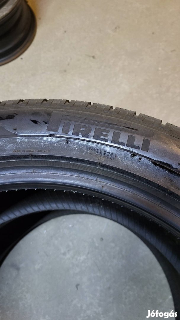 Pirelli téli gumi eladó. 265/45R20