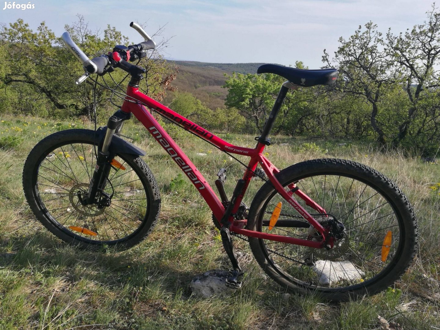 Piros Magellan Serpens 26" XC MTB kerékpár