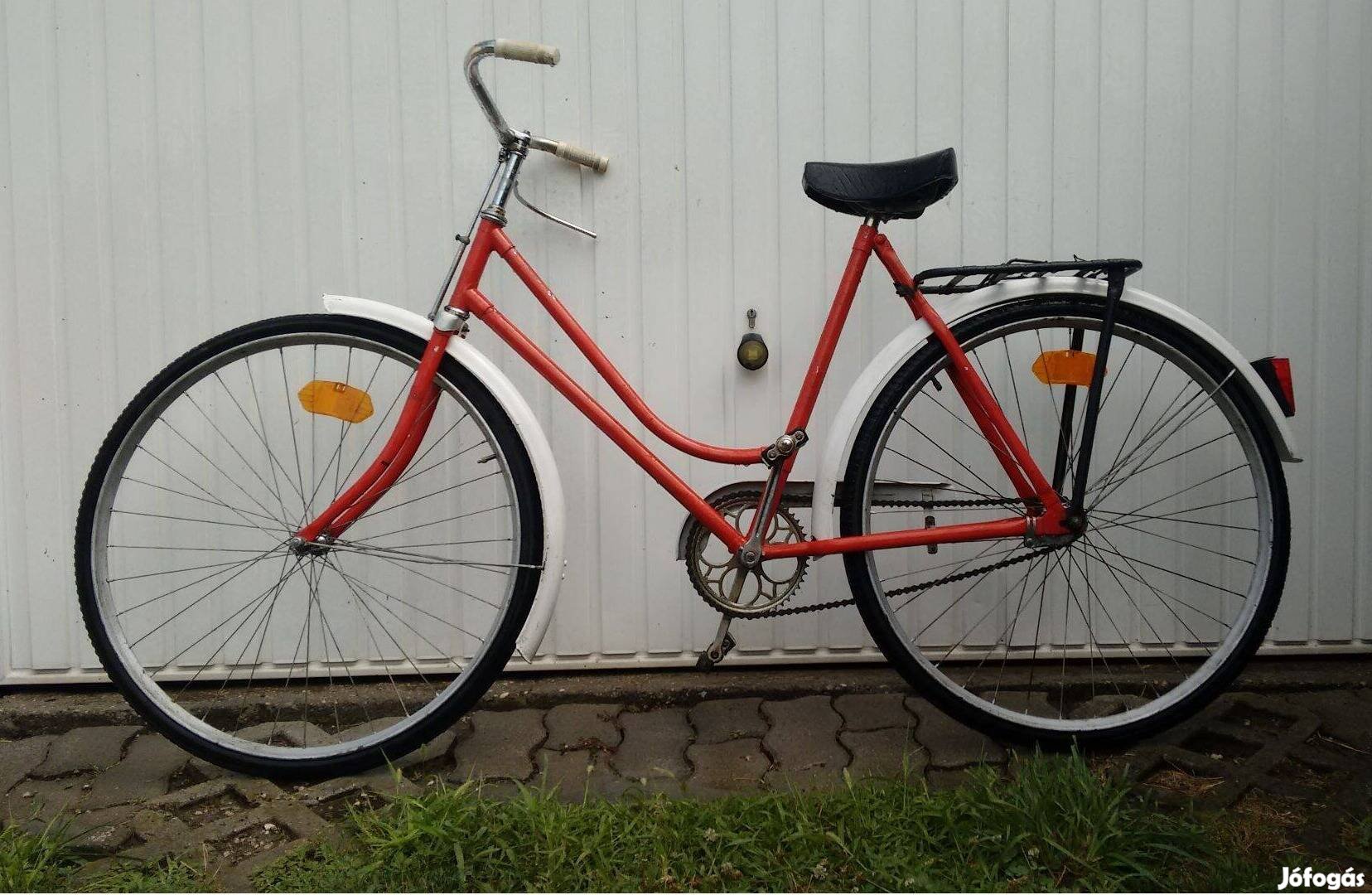 Piros Női kerékpár 28"