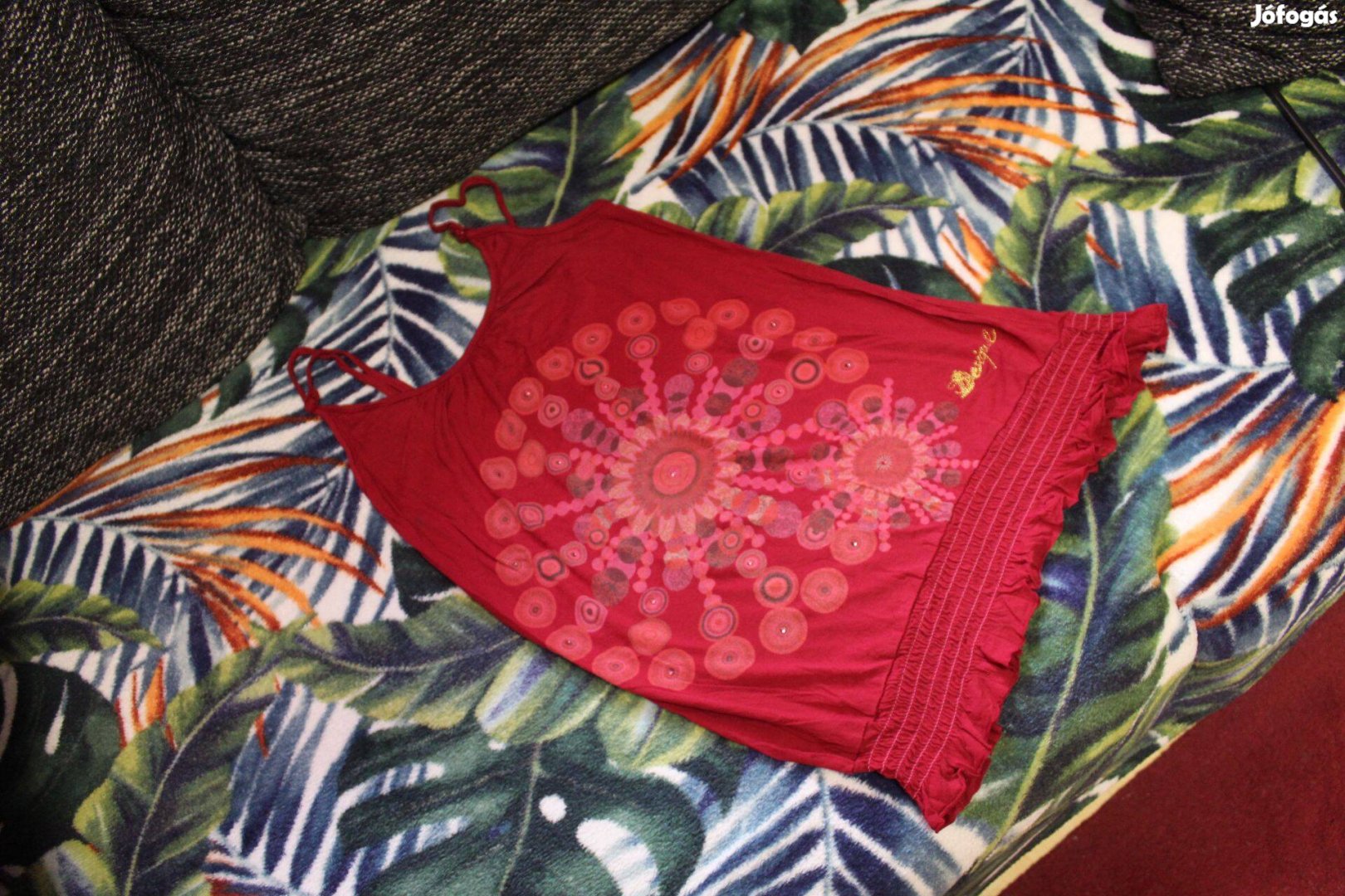 Piros alapon mandalas spagetti pantos polo, Desigual, M (cimke kivagva