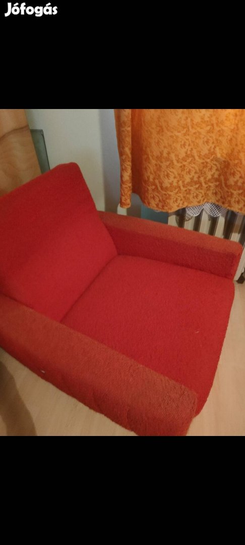 Piros kihúzható kanapé ágy+2 fotel 