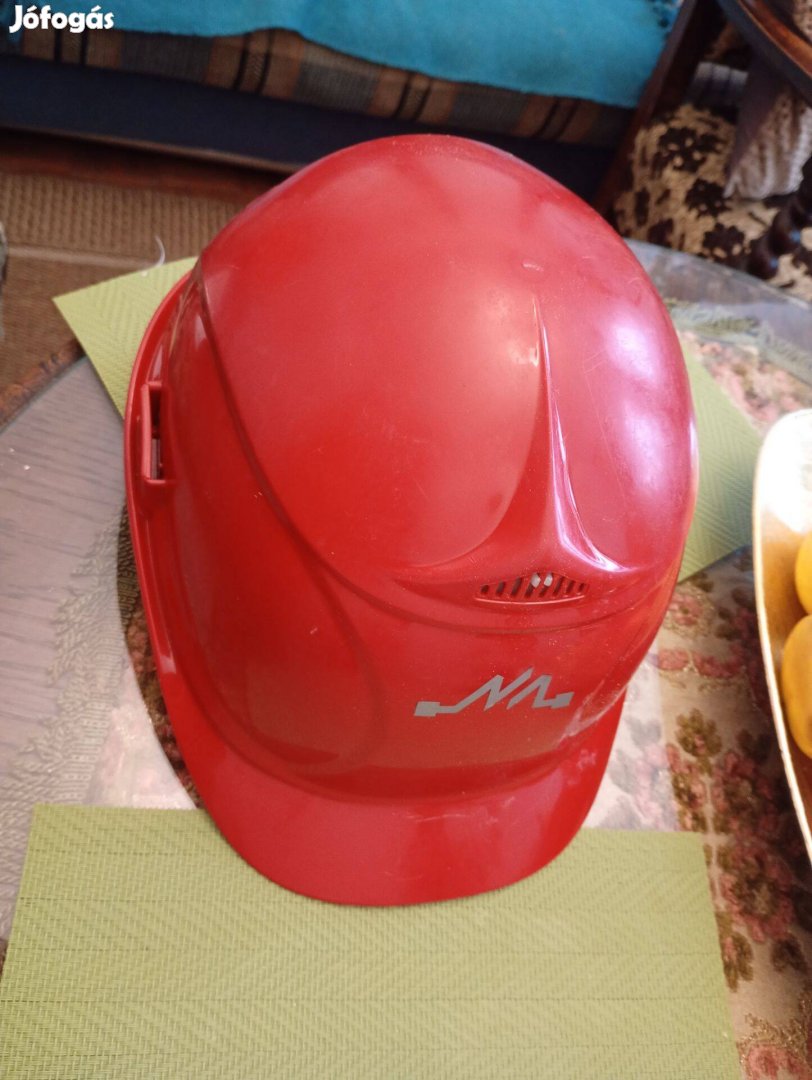 Piros munkavédelmi sapka sisak 5000ft óbuda