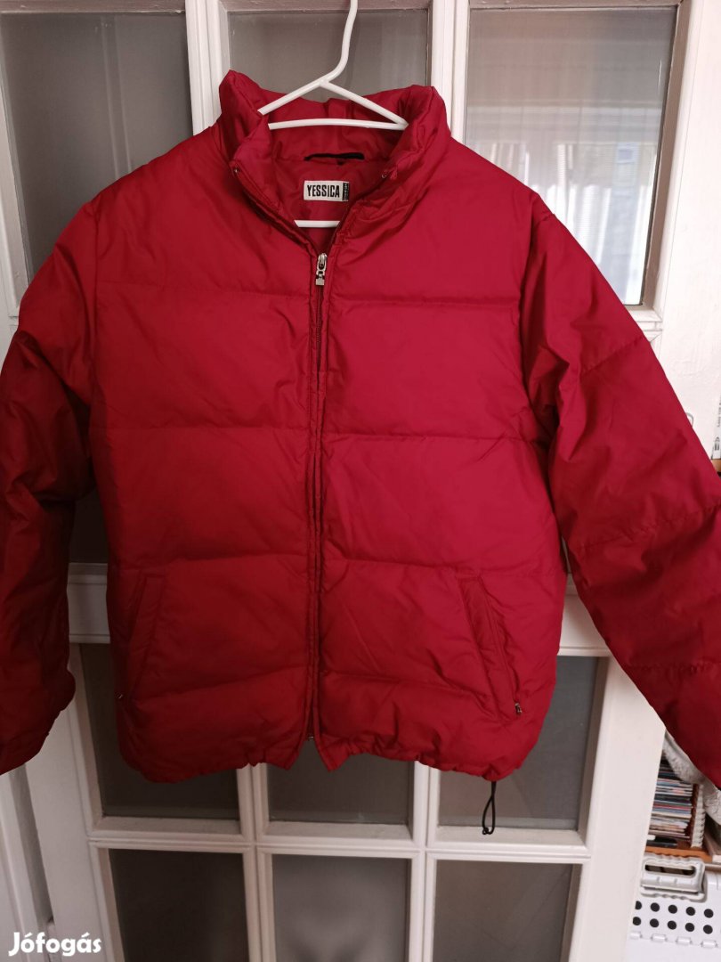 Piros női dzseki