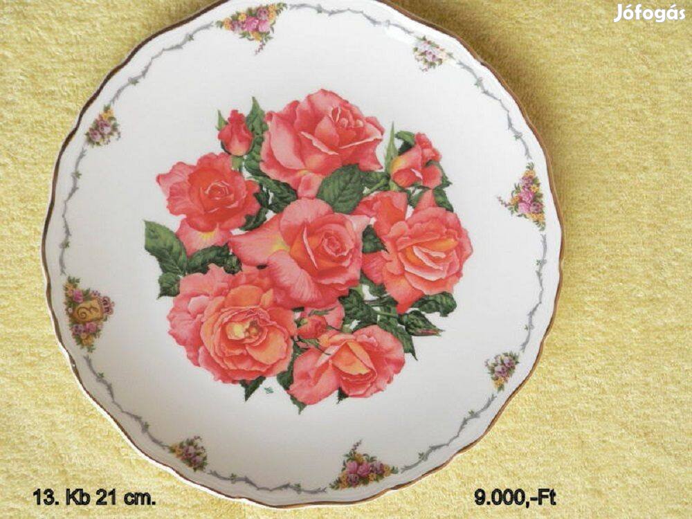 Piros rózsás, angol Royal Albert porcelán dísztányér
