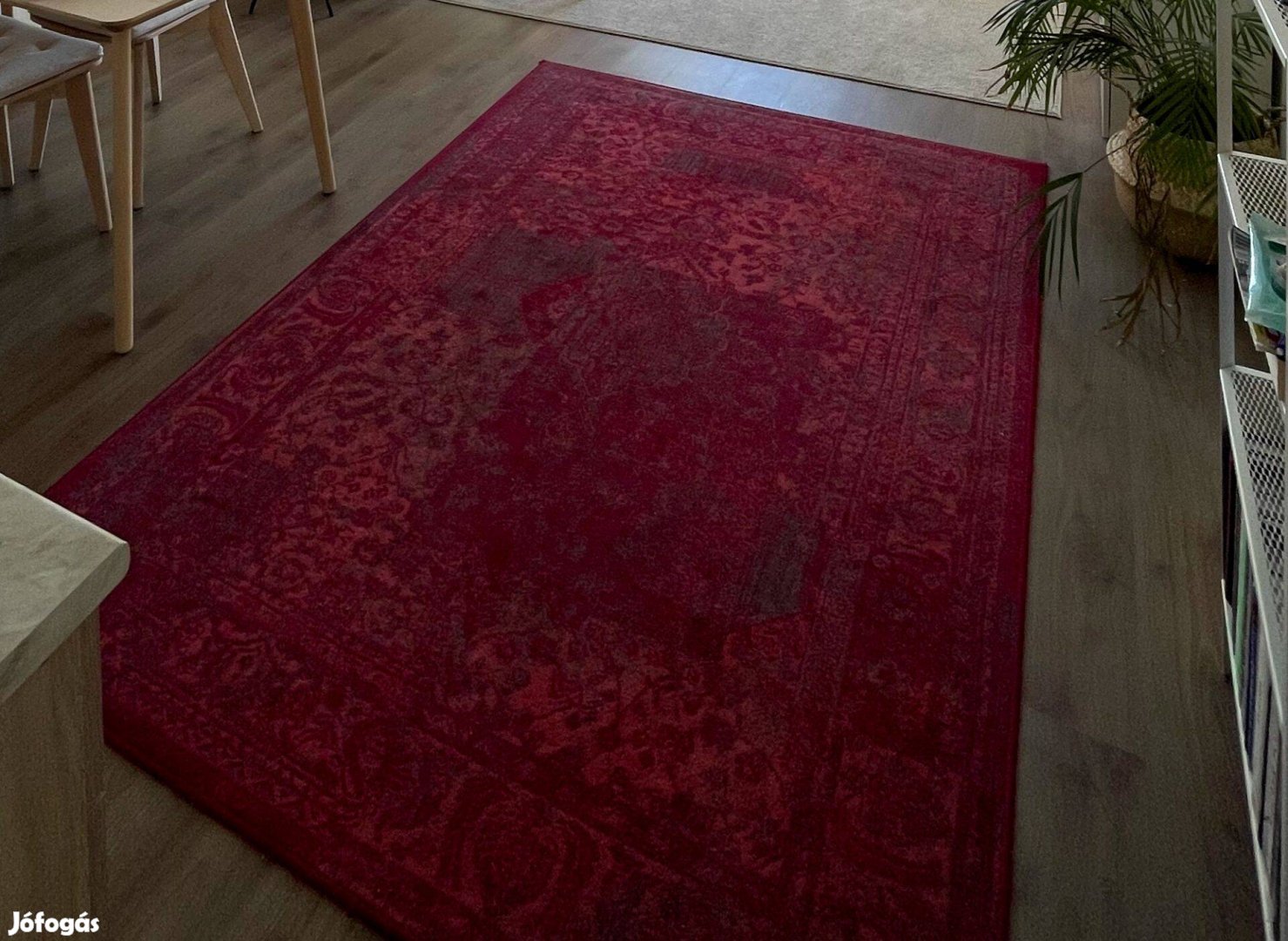 Piros szőnyeg, 160 x 230 cm
