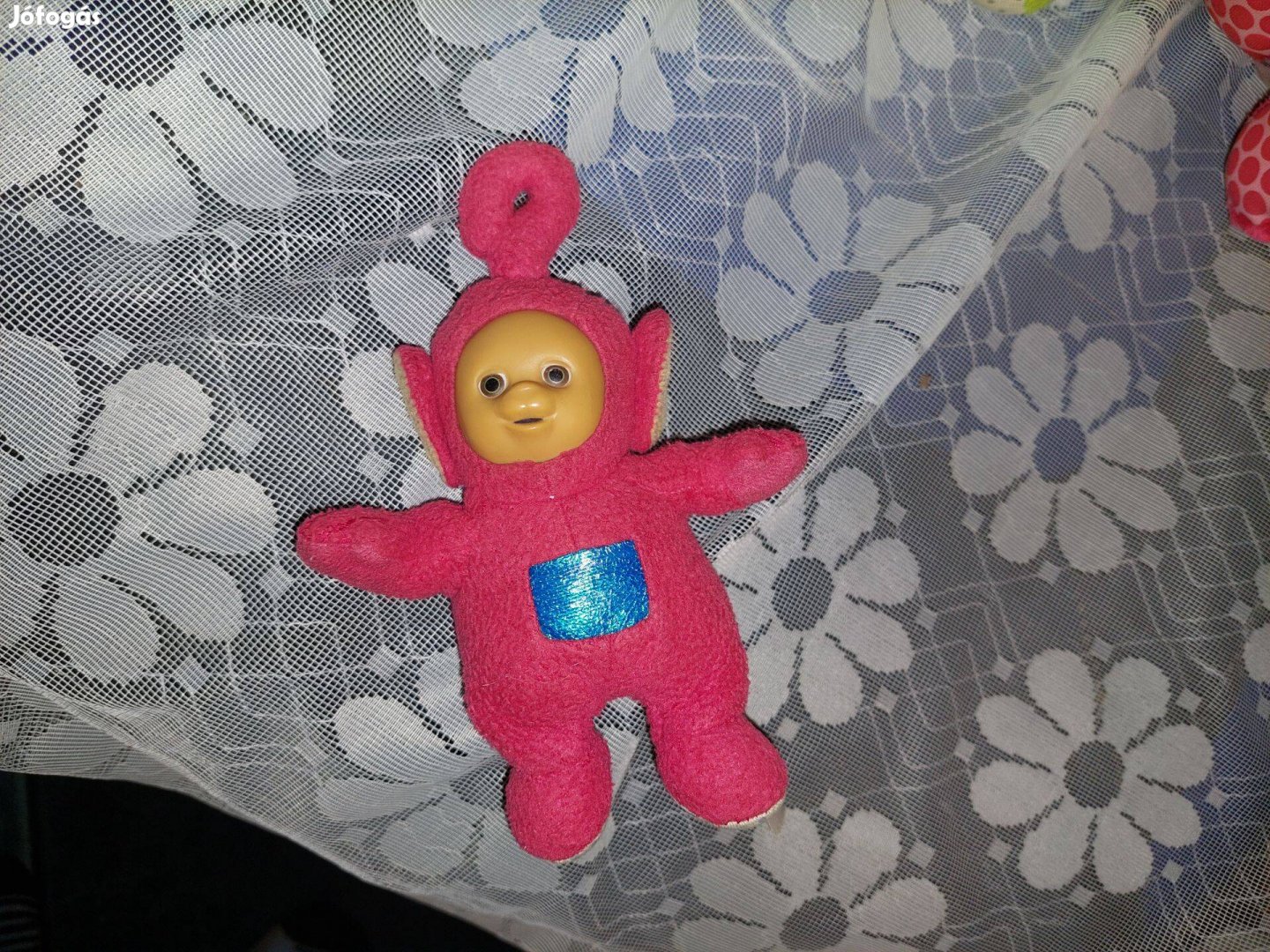 Piros teletubbies baba 15 cm