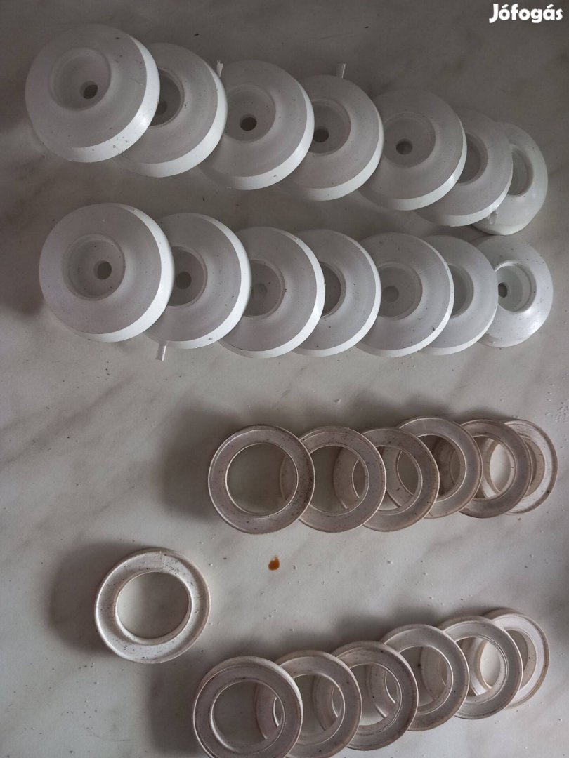 Pl polikarbonát tetőhöz gumi Leszorító kupak + alátét 14db egybe