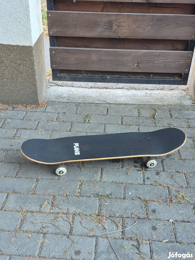 Plan B gördeszka