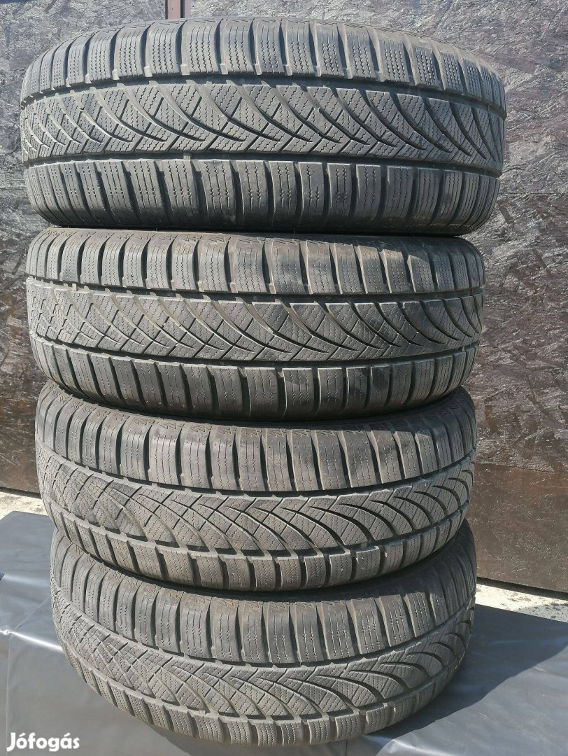 Platin Tyres RP100 All Season 215/60R17 újszerű gumi garnitúra eladó