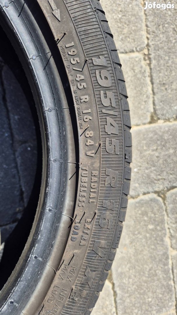 Platin nyári gumi, 195/45 R16 Z