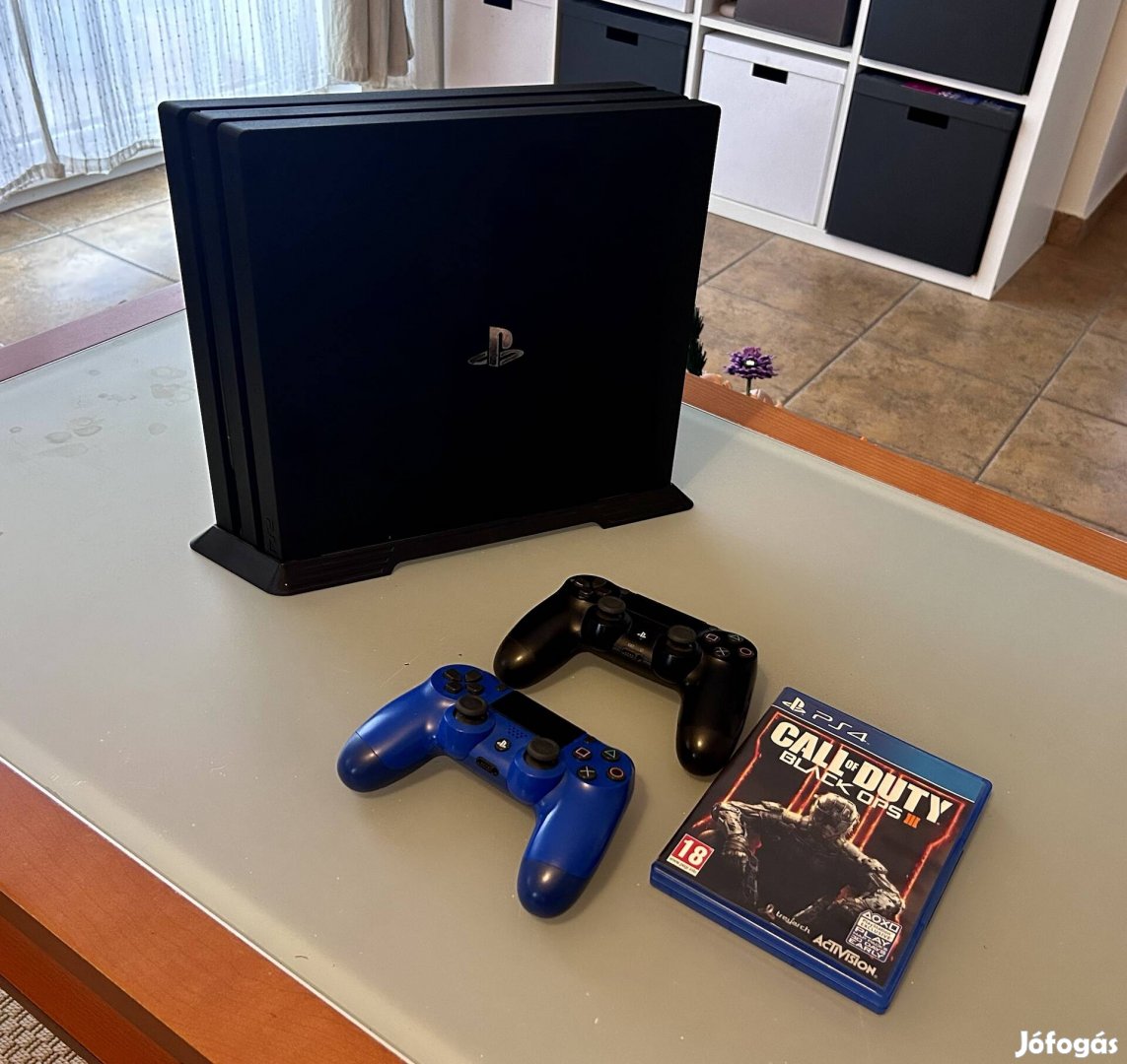 Play Station 4 Pro 1TB 