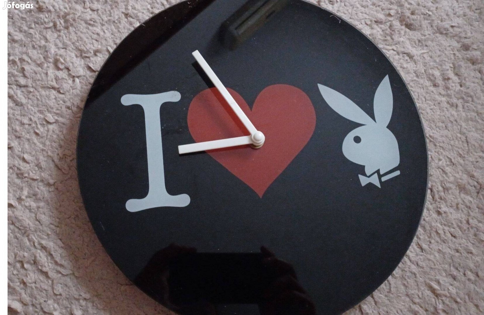 Playboy - üveg falióra elemmel retró stílusú