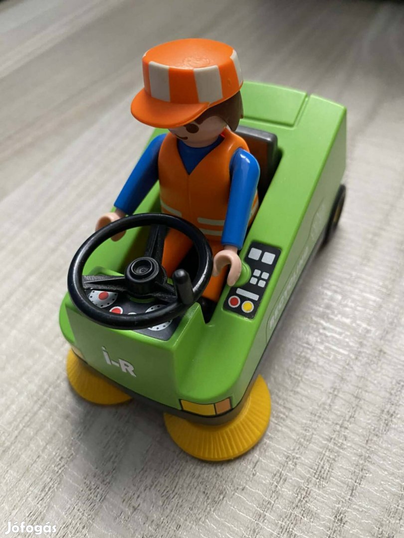 Playmobil 3790. Utcaseprő gép!