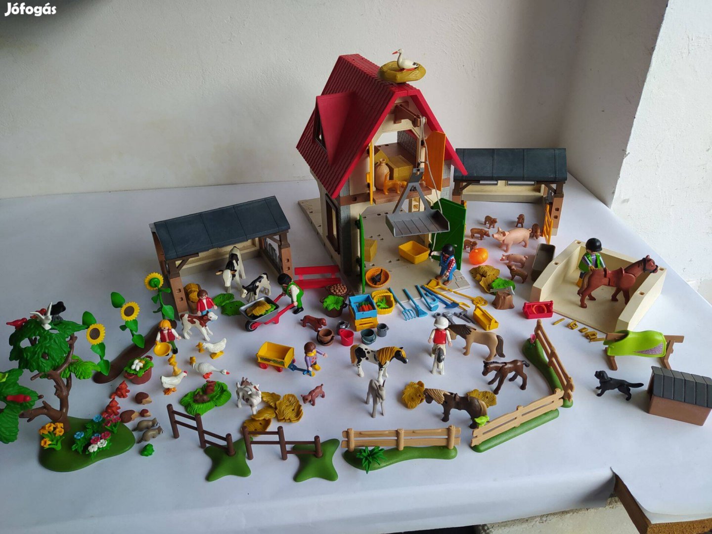 Playmobil 4490 farm tanya gazdaság kibővítve sok állattal kiegészítő