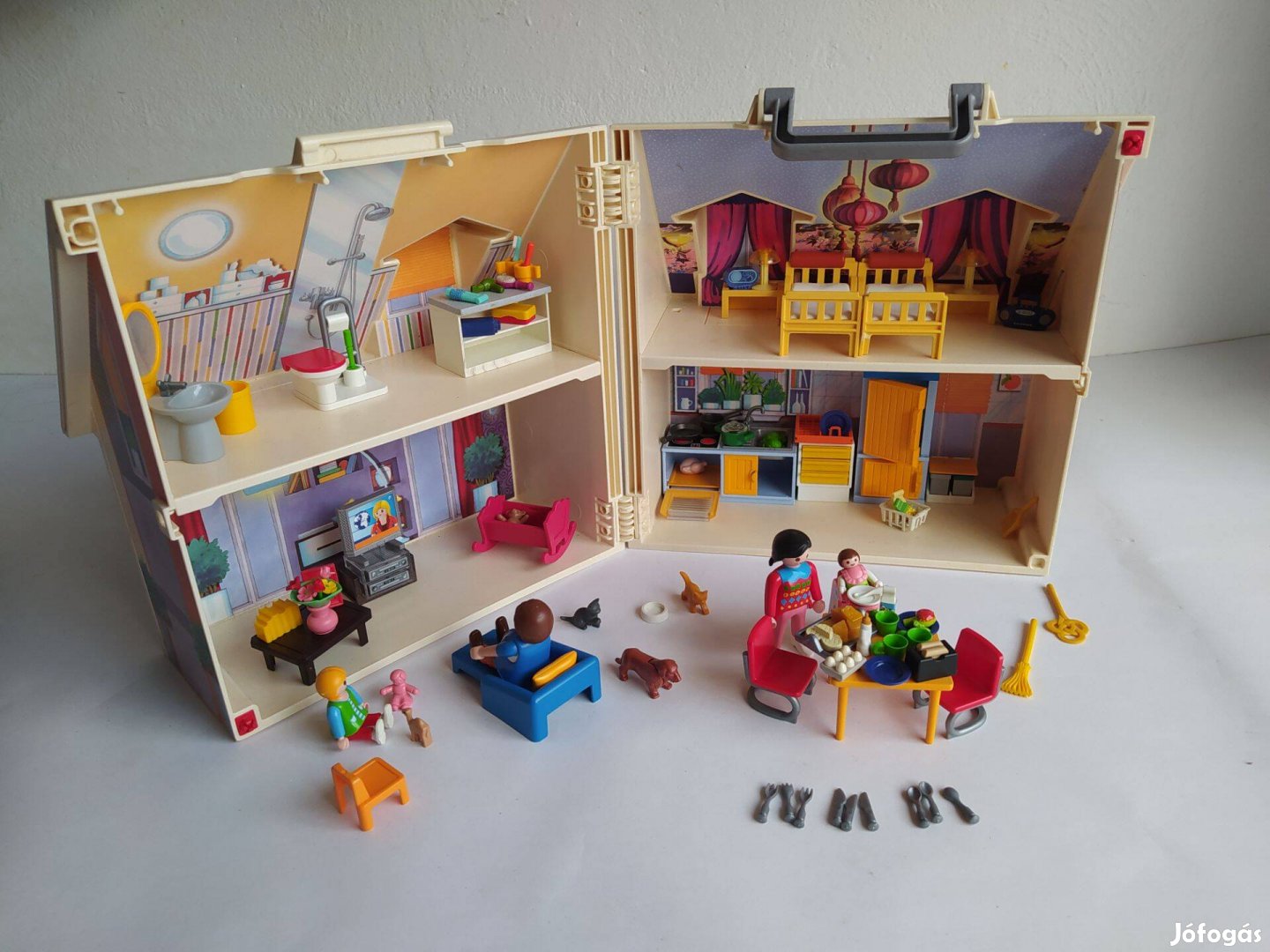 Playmobil 5167 hordozható babaház családi ház berendezve szép állapot