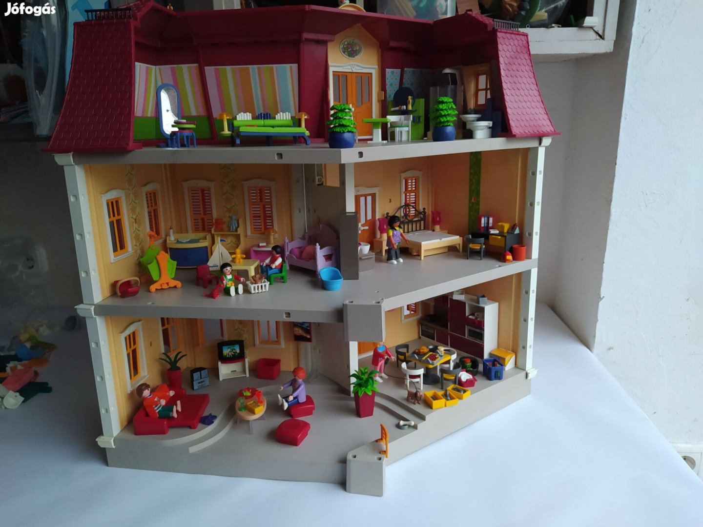 Playmobil 5303 nagy babaház berendezve kiegészítőkkel szép állapotban