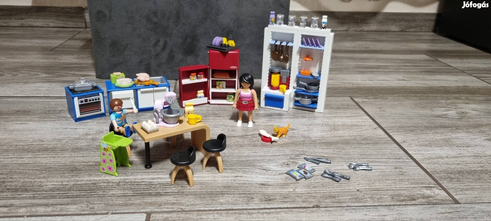 Playmobil 70206, Konyha és állatkölykös