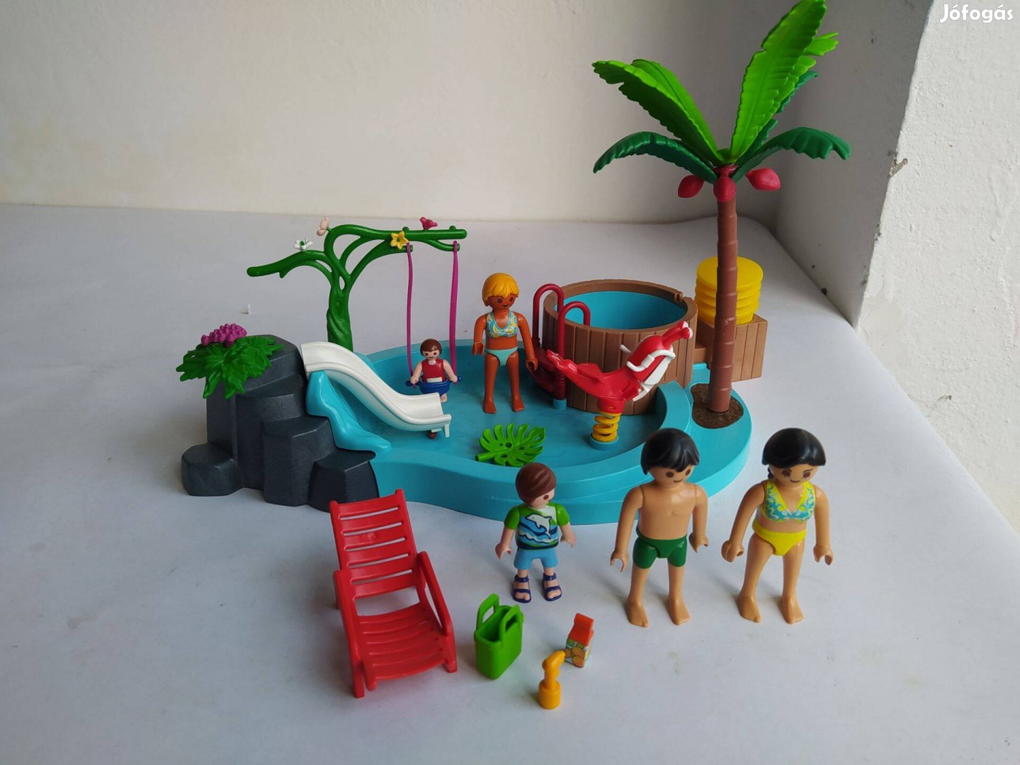 Playmobil 70611 Gyerekmedence pezsgőfürdővel szép állapotban