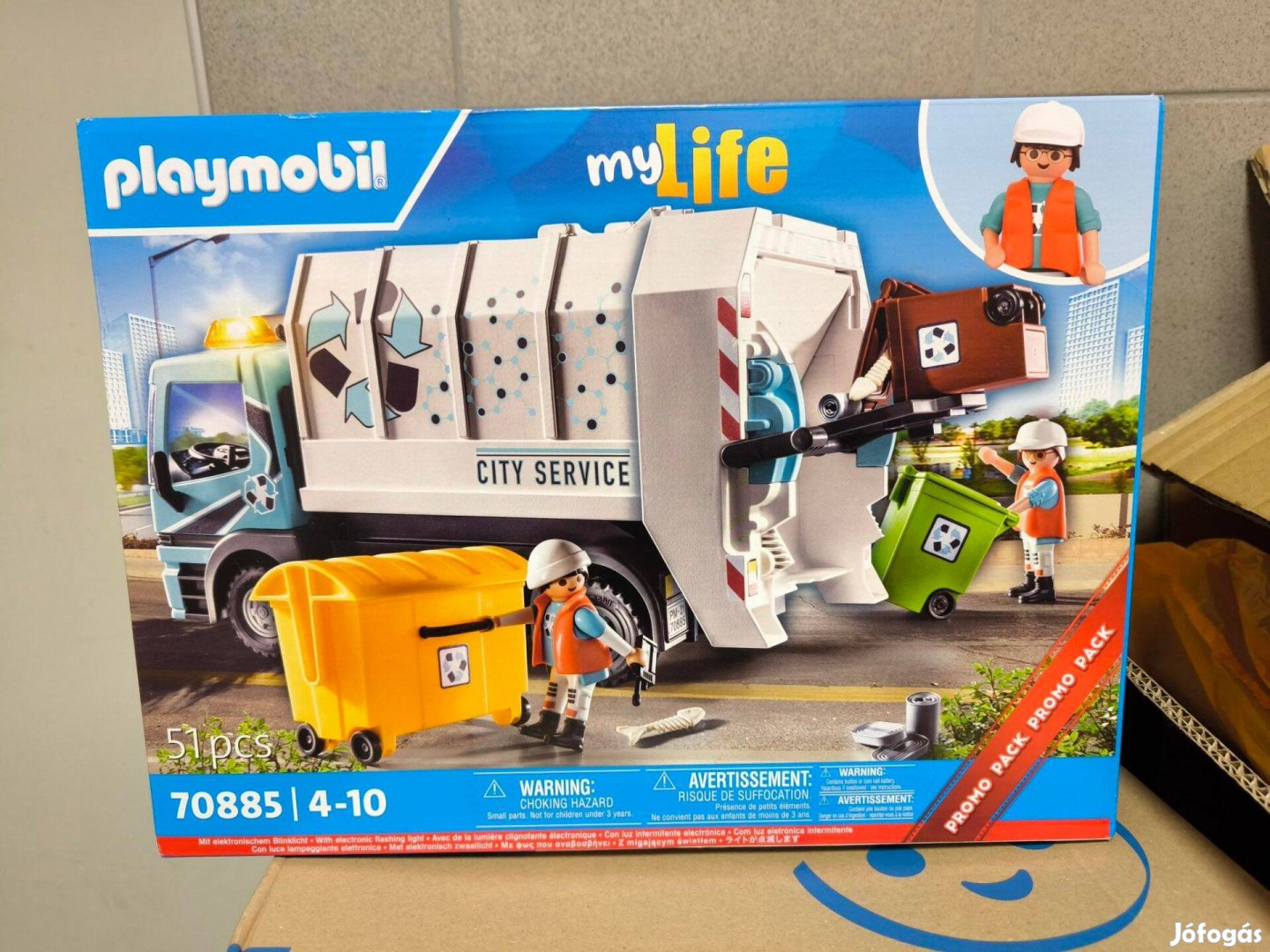 Playmobil My Life 70885 Kukásautó fényekkel új, bontatlan