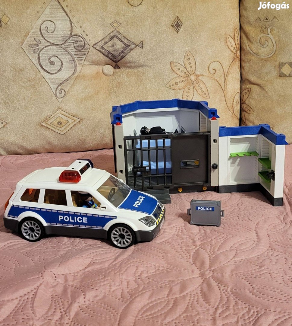 Playmobil rendőr és benzinkút szett, játék autó playmobil