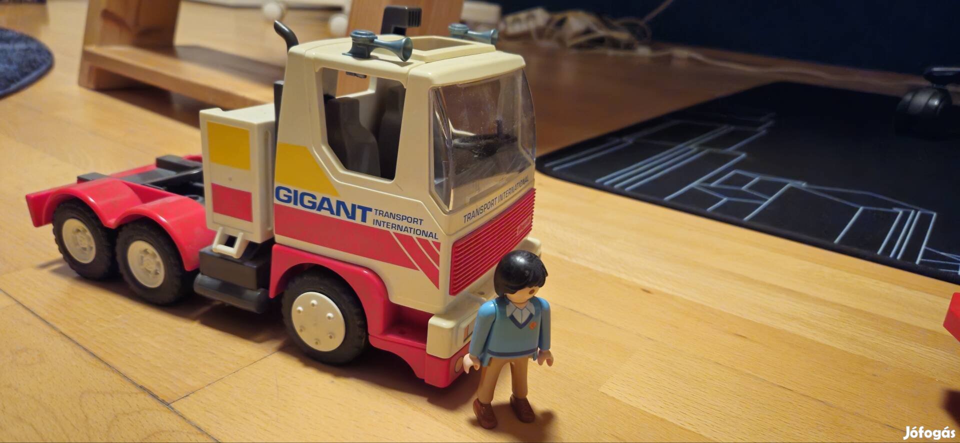 Playmobil teherautó és hójáró