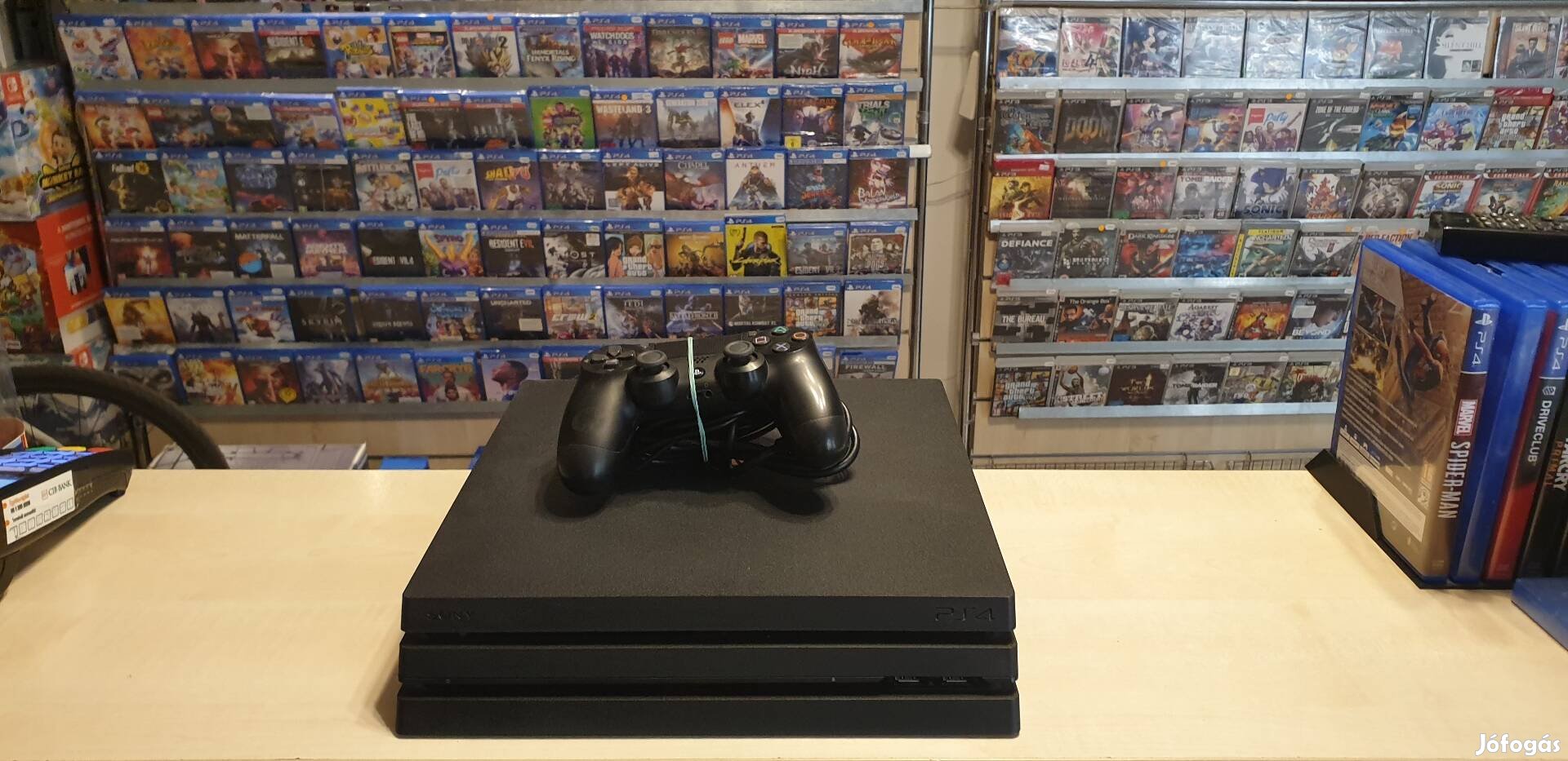 Playstation 4 Pro 7216 üzletből garanciával