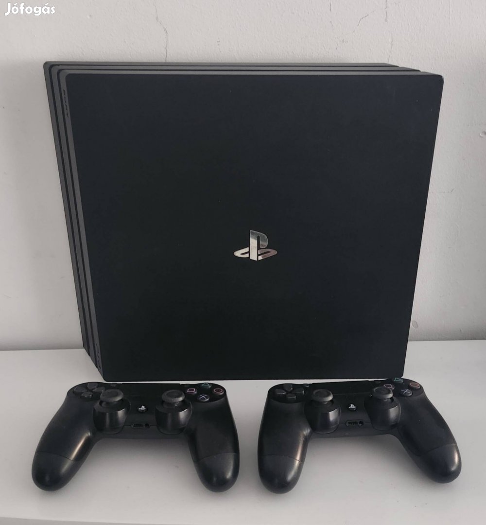 Playstation 4 Pro, két kontrollerrel, 1Tb