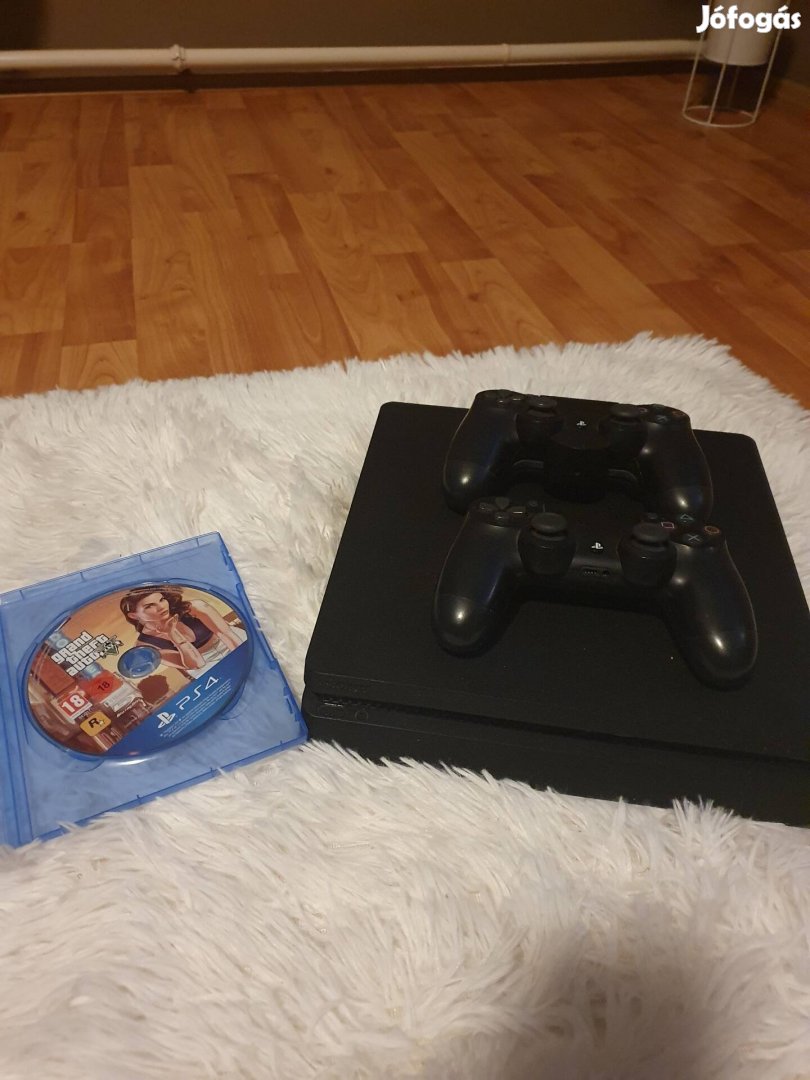 Playstation 4 Slim 2 kontrollerrel 2 játék