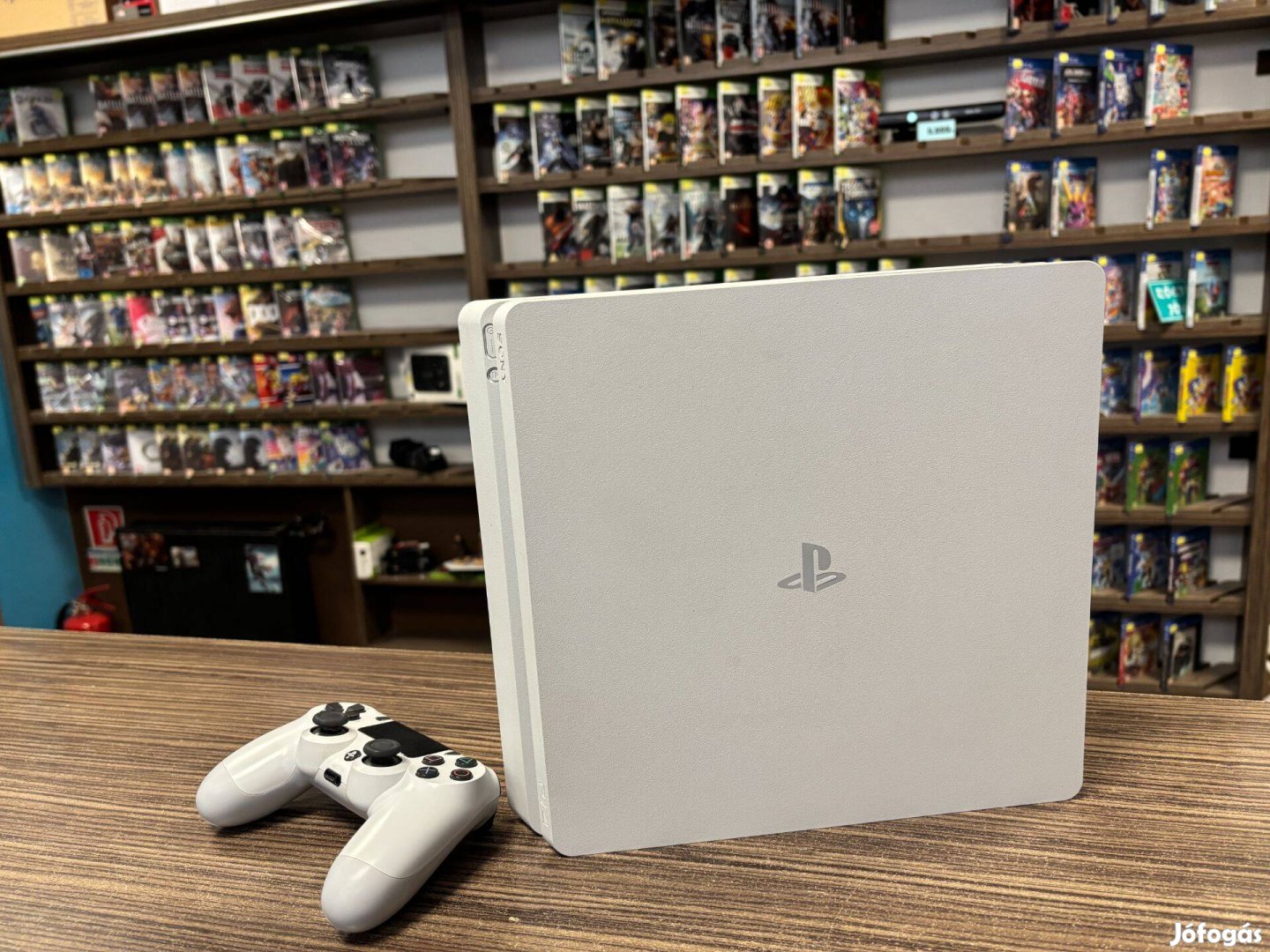 Playstation 4 Slim. Garanciával eladó, cserélhető