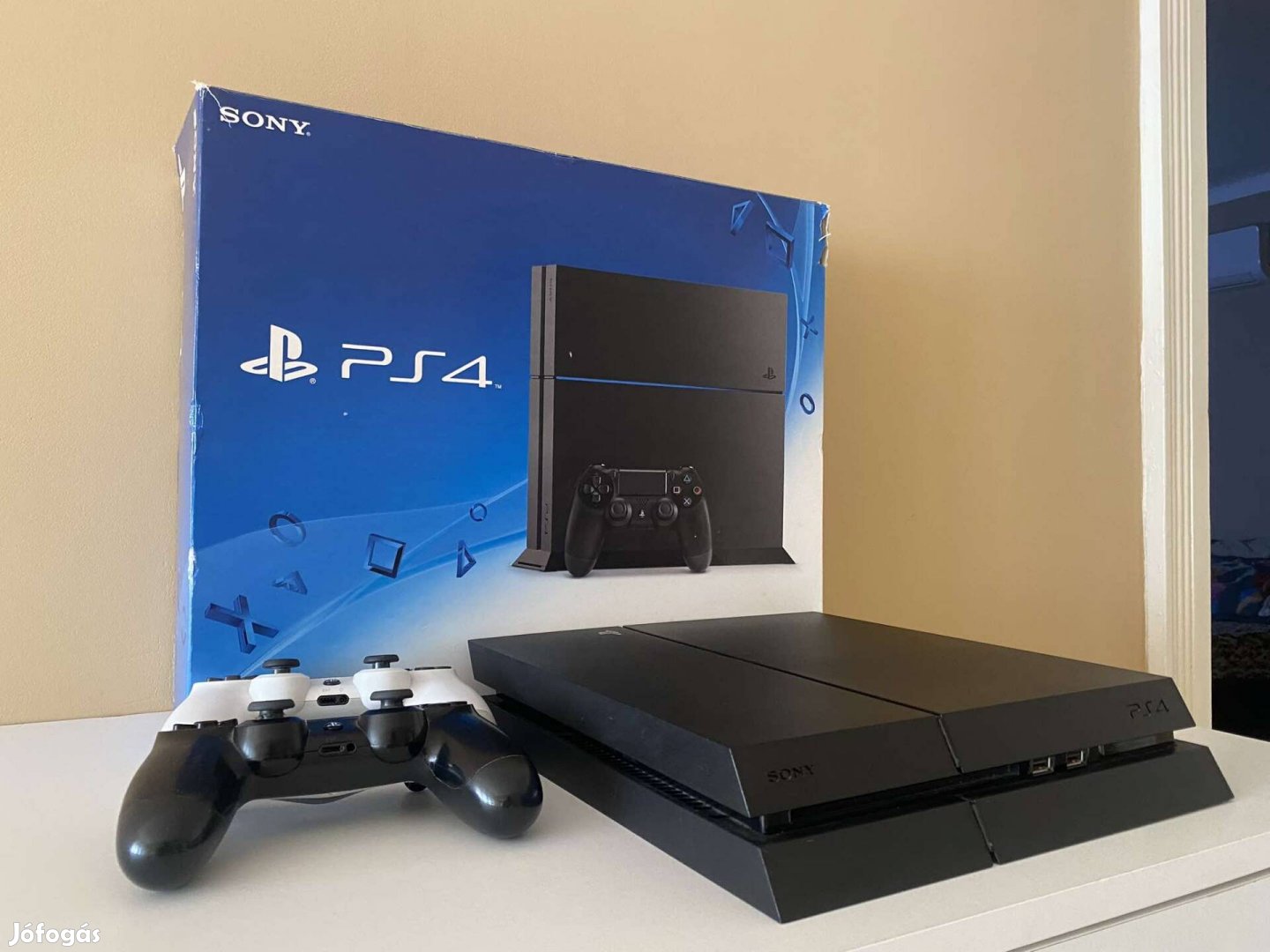 Playstation 4, 2 kontrollerrel