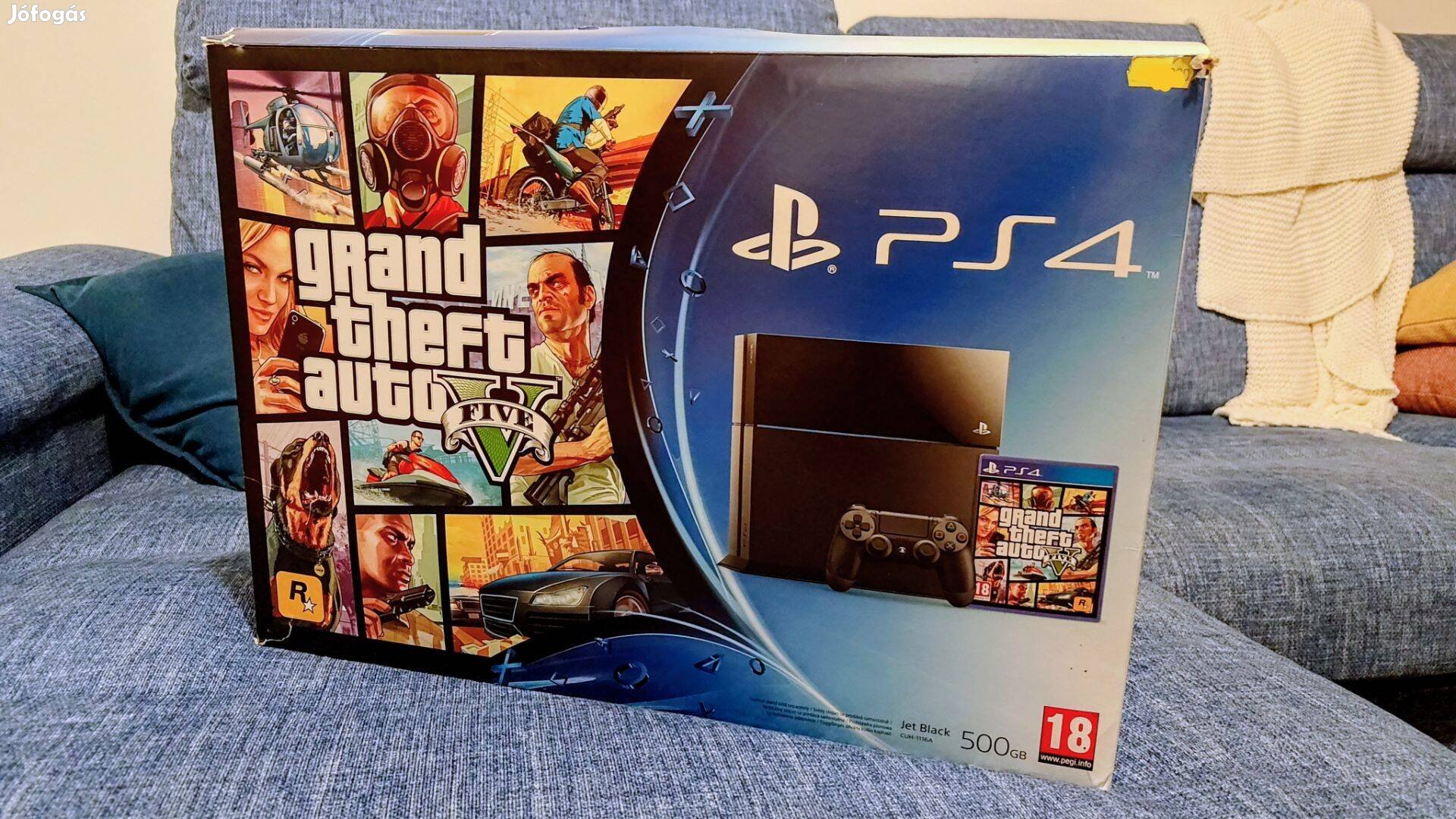 Playstation 4 (PS4) 500 GB konzol + játékok