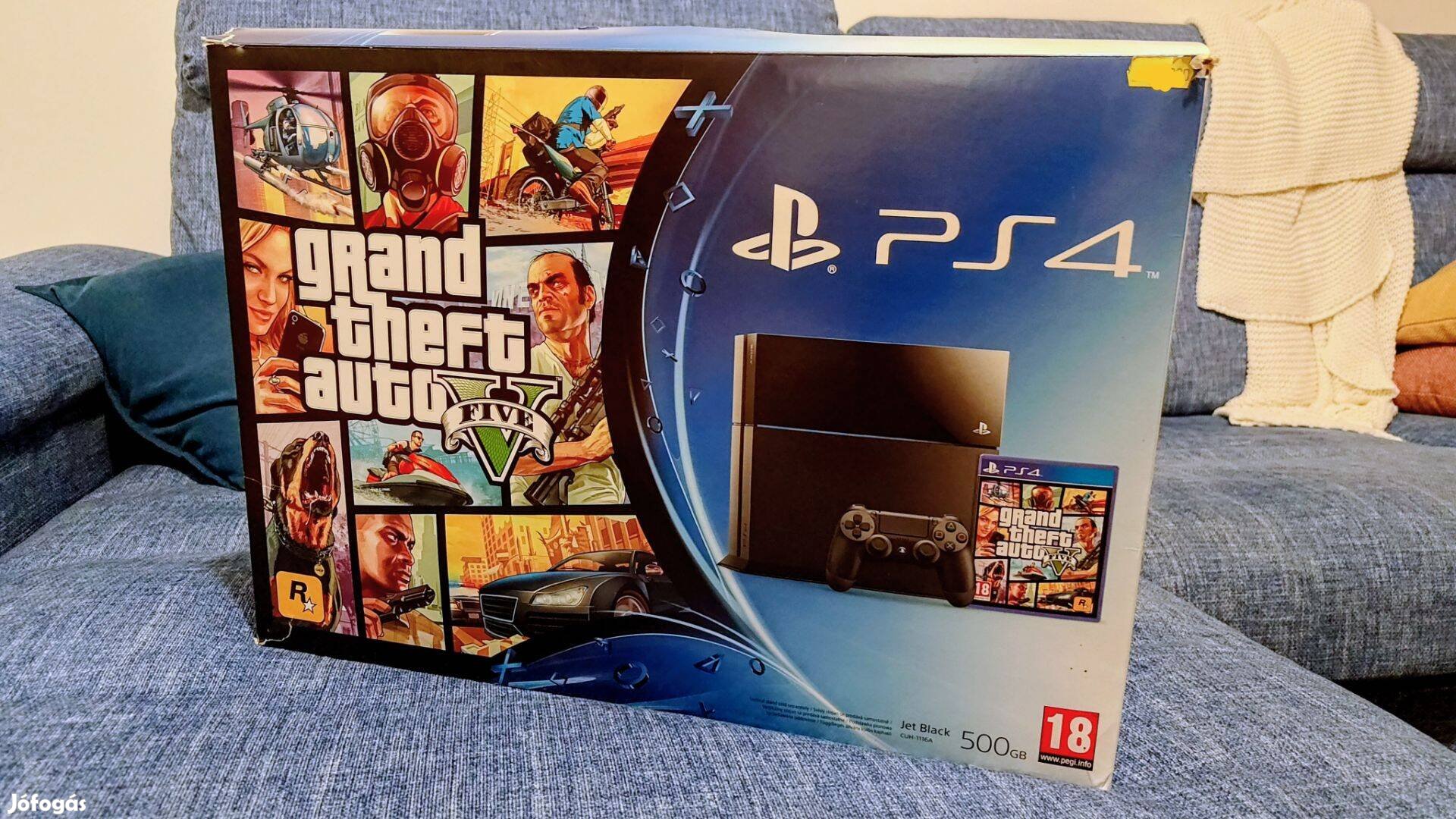 Playstation 4 (PS4) 500 GB konzol + játékok