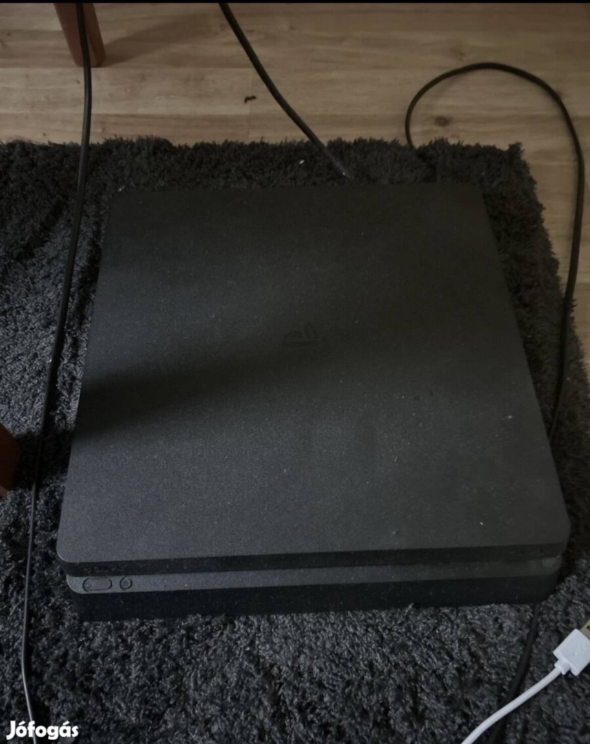 Playstation 4 + játékok