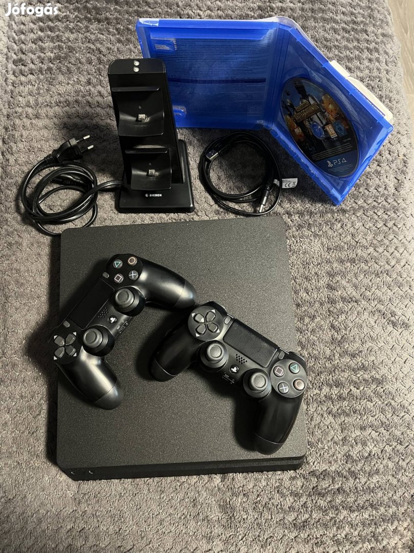 Playstation 4 konzol